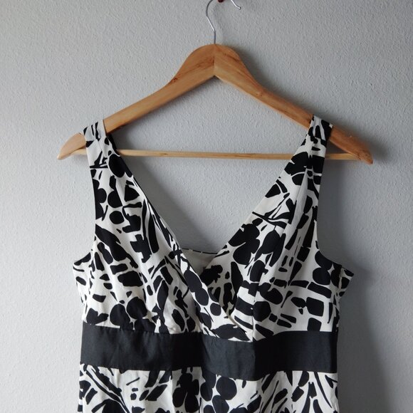 Ann Taylor Black and White Mini Dress - Picture 3 of 5